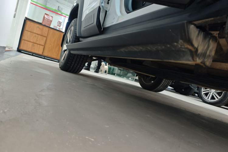 Used BAIC Off-Road BJ40 Electric Drive 2025 Advanced Edition Right Side Sill