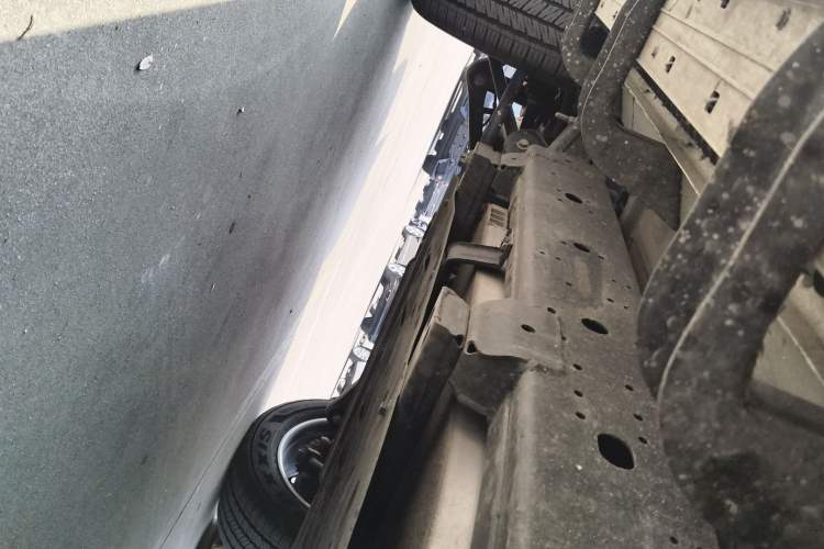 Used BAIC Off-Road BJ40 Electric Drive 2025 Standard Edition Right Side Sill