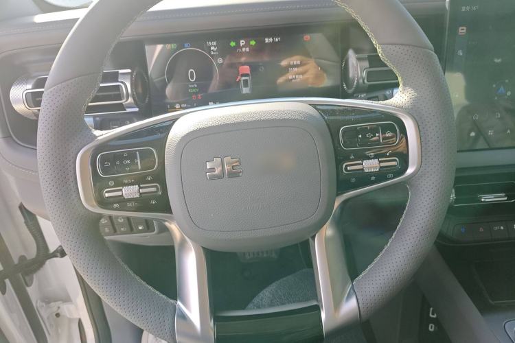 Used BAIC Off-Road BJ40 Electric Drive 2025 Advanced Edition Steering Wheel