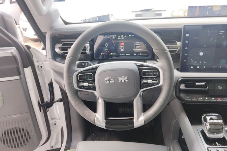 Used BAIC Off-Road BJ40 Electric Drive 2025 Advanced Edition Steering Wheel