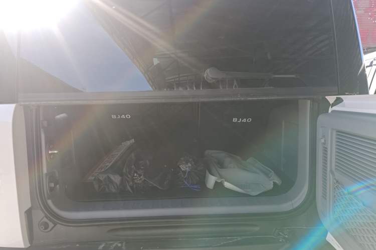 Used BAIC Off-Road BJ40 Electric Drive 2025 Advanced Edition Trunk