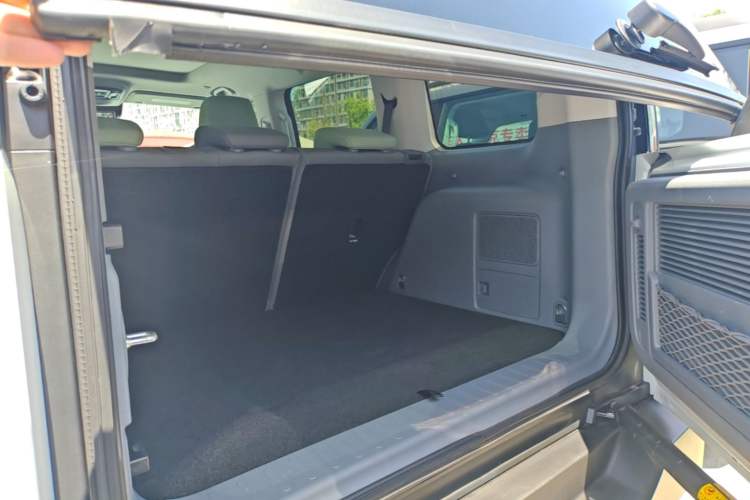 Used BAIC Off-Road BJ40 Electric Drive 2025 Advanced Edition Trunk