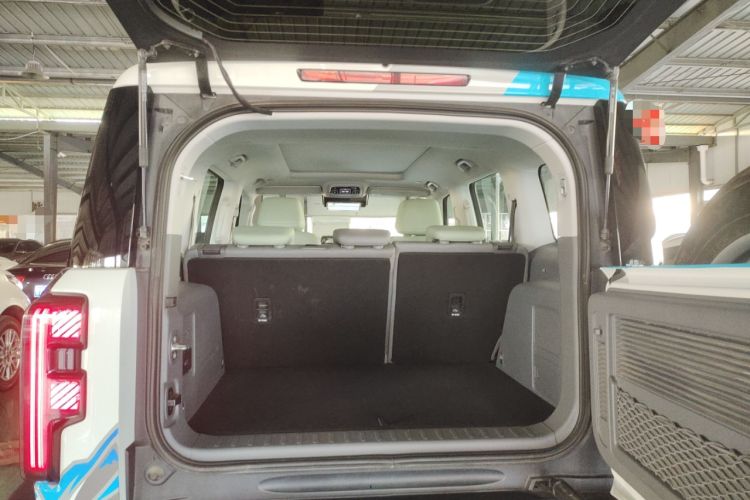 Used BAIC Off-Road BJ40 Electric Drive 2025 Advanced Edition Trunk