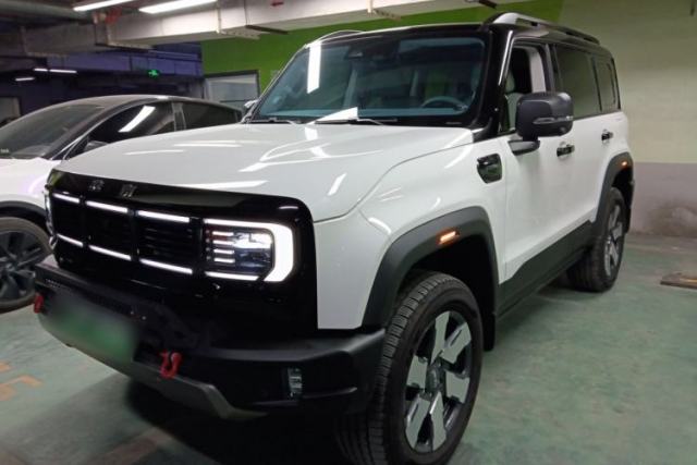 Used BAIC Off-Road BJ40 Electric Drive 2025 Advanced Edition