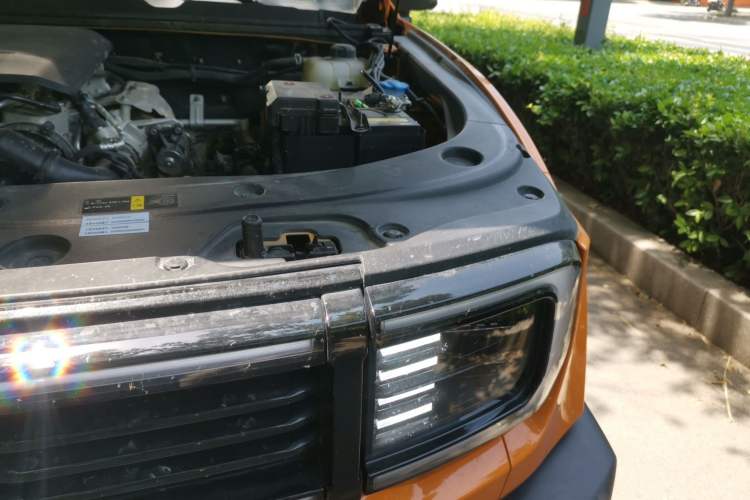 Used BAIC Off-Road BJ40 Electric Drive 2025 Standard Version I Engine Bay Left
