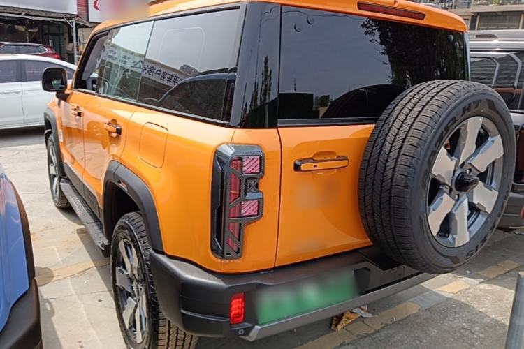 Used BAIC Off-Road BJ40 Electric Drive 2025 Standard Edition Exterior 2