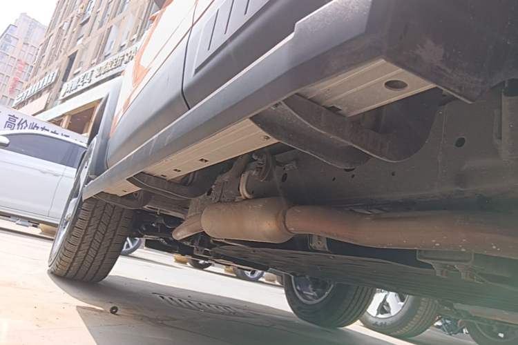 Used BAIC Off-Road BJ40 Electric Drive 2025 Standard Edition Left Side Sill