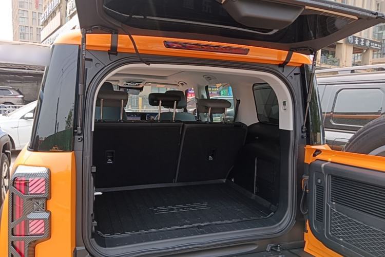 Used BAIC Off-Road BJ40 Electric Drive 2025 Standard Edition Trunk