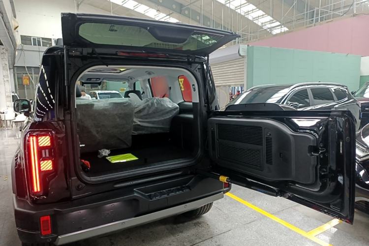 Used BAIC Off-Road BJ40 Electric Drive 2026 Long-Range 201 Max Trunk