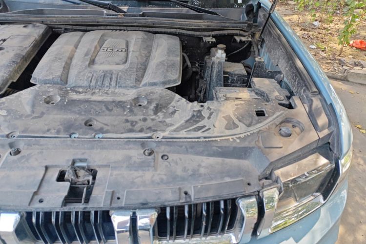 Used BAIC Off-Road BJ60 2022 2.0T Version 11 Five Seats Engine Bay Left