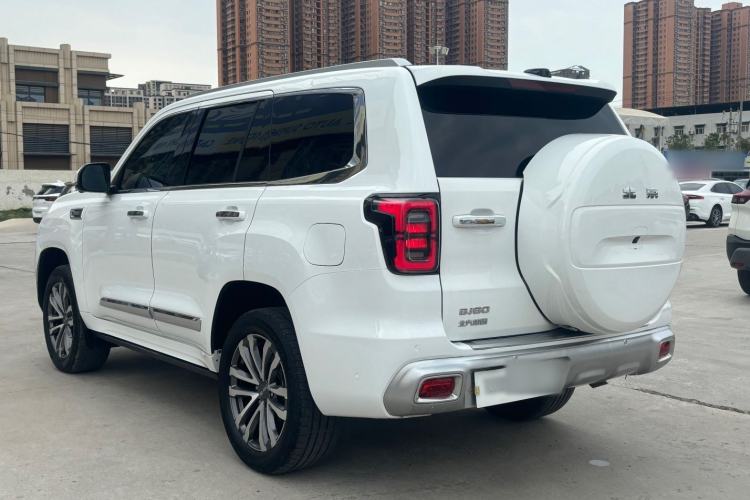 Used BAIC Off-Road BJ60 2022 2.0T Version 11 Five Seats Exterior 4
