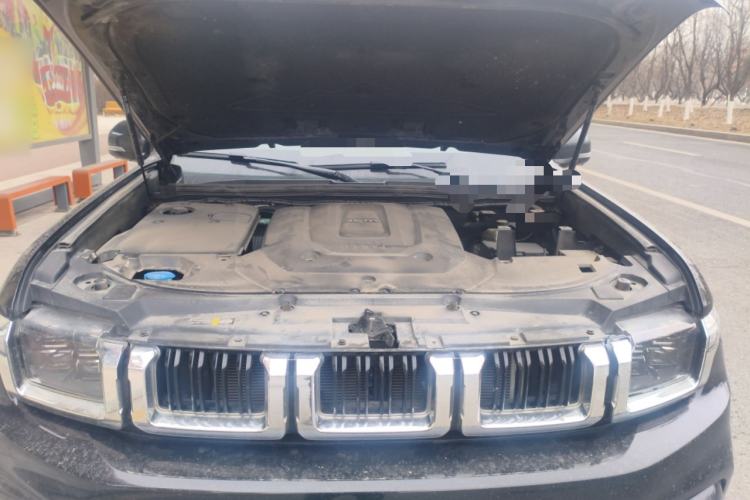 Used BAIC Off-Road BJ60 2022 2.0T Version 11 Five Seats Engine Bay