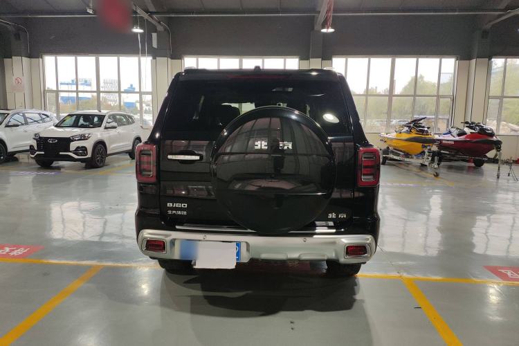 Used BAIC Off-Road BJ60 2022 2.0T May Day Edition Five Seats Exterior 5