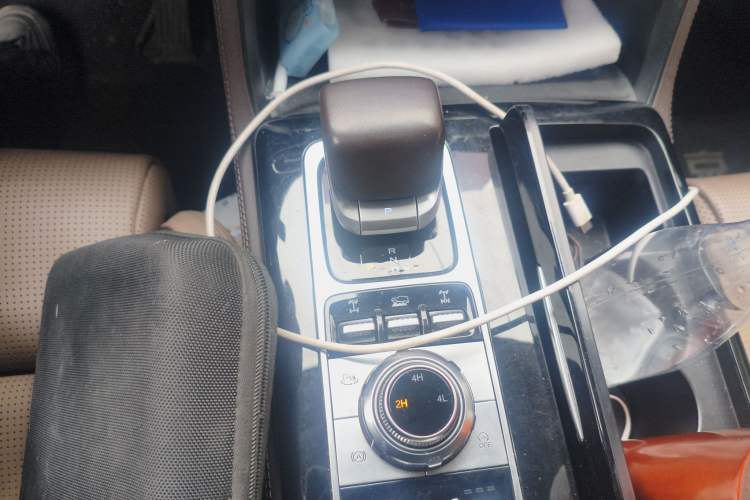 Used BAIC Off-Road BJ60 2022 2.0T Version 11 Five Seats Gear Lever