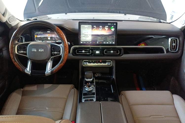 Used BAIC Off-Road BJ60 2022 2.0T Weekend Edition Five-Seater Interior 2