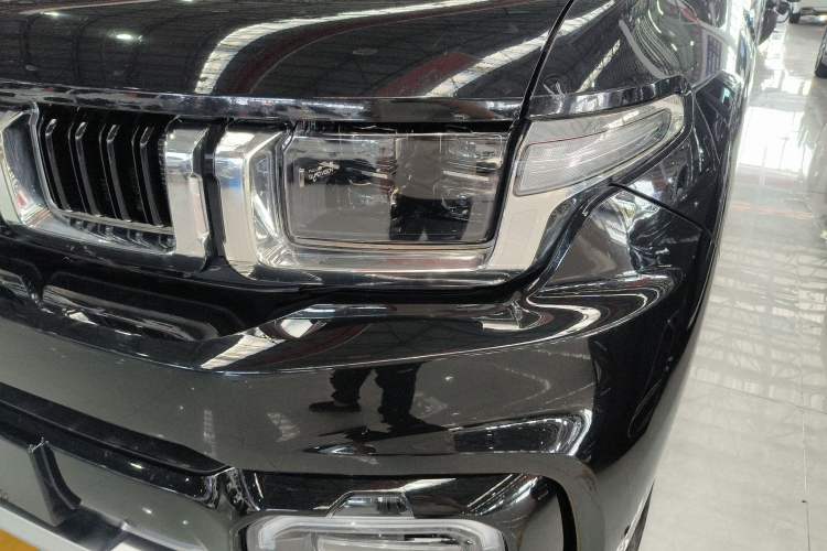 Used BAIC Off-Road BJ60 2022 2.0T Version 11 Five Seats Left Front Headlight
