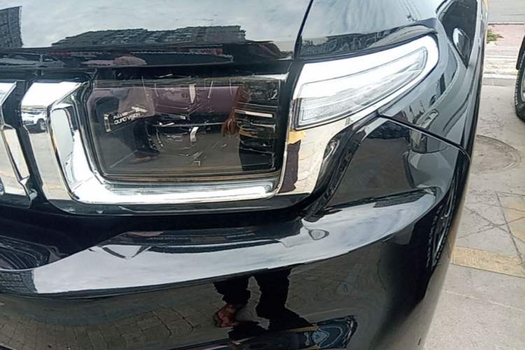 Used BAIC Off-Road BJ60 2022 2.0T May Day Edition Five Seats Left Front Headlight