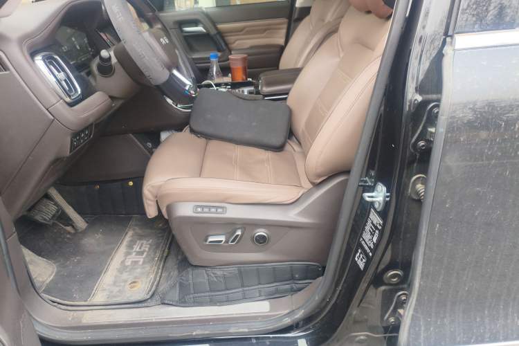 Used BAIC Off-Road BJ60 2022 2.0T Version 11 Five Seats Left Front Seat