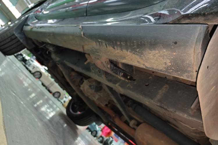 Used BAIC Off-Road BJ60 2022 2.0T Version 11 Five Seats Left Side Sill