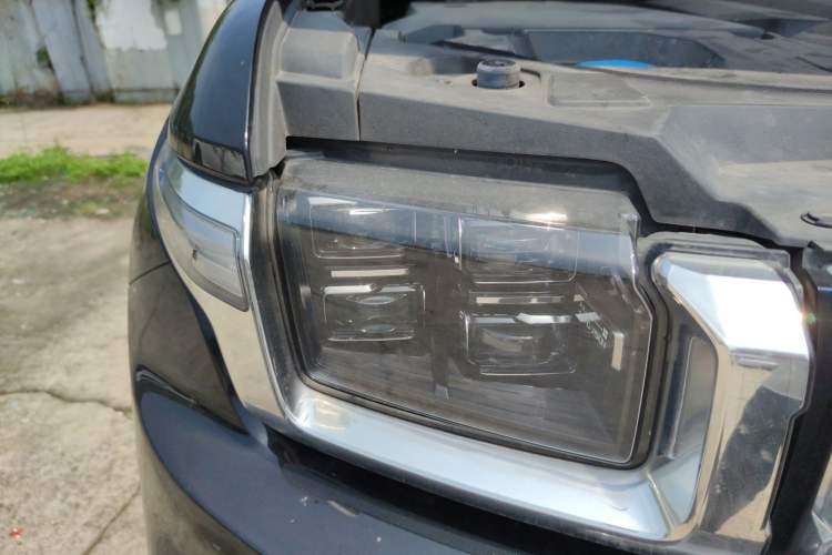 Used BAIC Off-Road BJ60 2022 2.0T Version 11 Five Seats Right Front Headlight