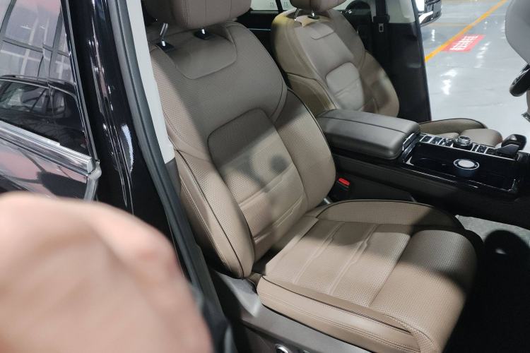Used BAIC Off-Road BJ60 2022 2.0T May Day Edition Five Seats Right Front Seat