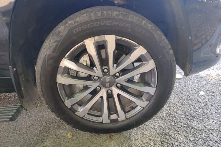 Used BAIC Off-Road BJ60 2022 2.0T Version 11 Five Seats Right Front Wheel Hub
