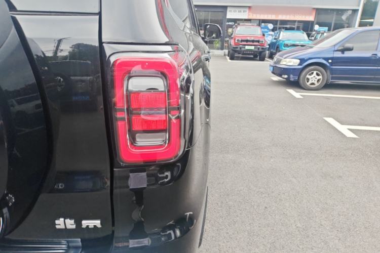 Used BAIC Off-Road BJ60 2022 2.0T May Day Edition Seven Seats Right Rear Taillight