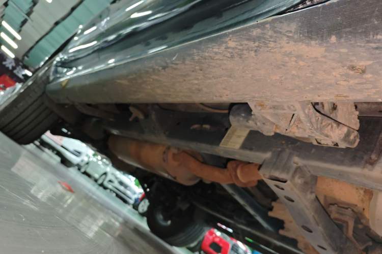 Used BAIC Off-Road BJ60 2022 2.0T Version 11 Five Seats Right Side Sill