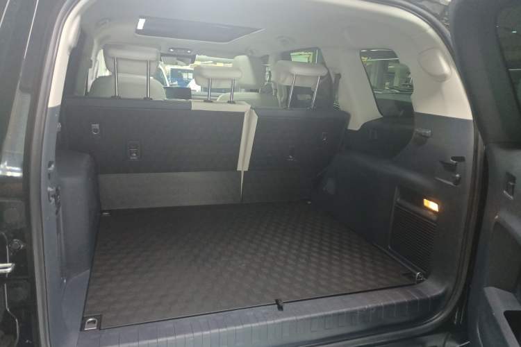 Used BAIC Off-Road BJ60 2022 2.0T Weekend Edition Five-Seater Trunk