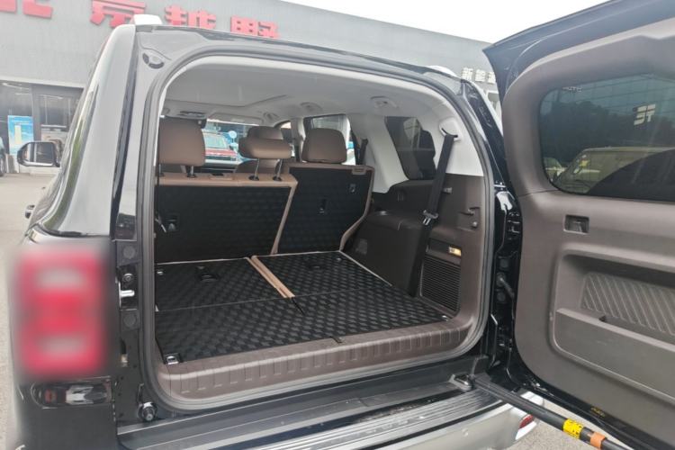 Used BAIC Off-Road BJ60 2022 2.0T May Day Edition Seven Seats Trunk