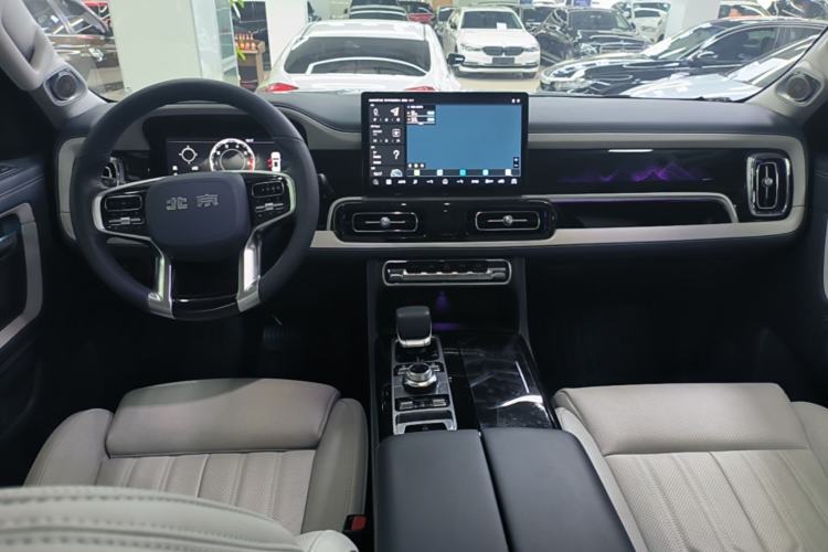 Used BAIC Off-Road BJ60 2022 2.0T Version 11 Five Seats Center Console