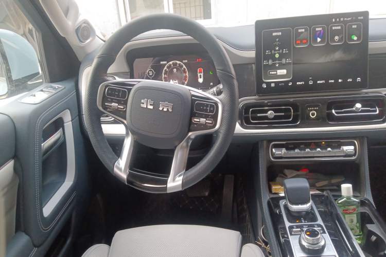 Used BAIC Off-Road BJ60 2022 2.0T Version 11 Five Seats Center Console
