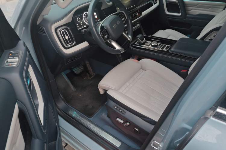 Used BAIC Off-Road BJ60 2022 2.0T Version 11 Five Seats Driver Seat