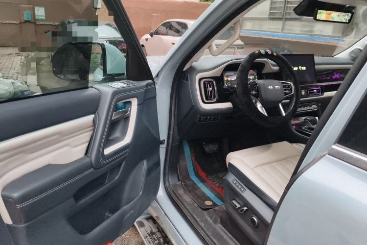 Used BAIC Off-Road BJ60 2022 2.0T May Day Edition Seven Seats Driver Seat