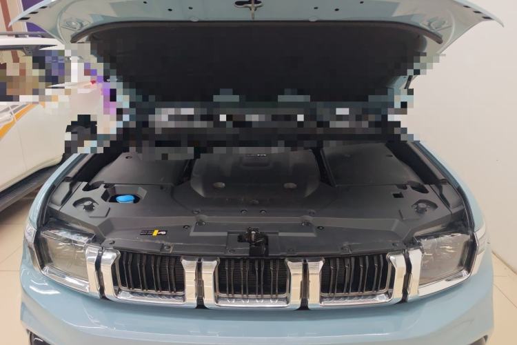 Used BAIC Off-Road BJ60 2022 2.0T Version 11 Five Seats Engine Bay