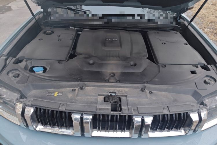 Used BAIC Off-Road BJ60 2022 2.0T Version 11 Five Seats Engine Bay