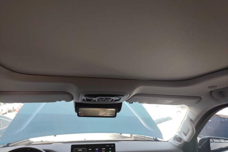 Used BAIC Off-Road BJ60 2022 2.0T Version 11 Five Seats Headliner
