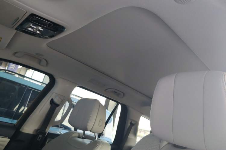 Used BAIC Off-Road BJ60 2022 2.0T May Day Edition Five Seats Headliner