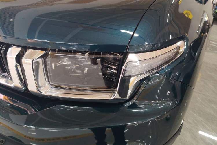 Used BAIC Off-Road BJ60 2022 2.0T Weekend Edition Five-Seater Left Front Headlight