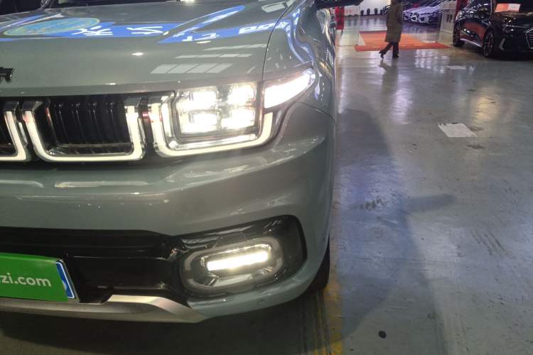 Used BAIC Off-Road BJ60 2022 2.0T Version 11 Five Seats Left Front Headlight