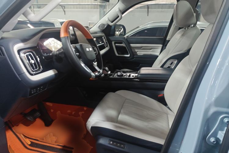 Used BAIC Off-Road BJ60 2022 2.0T May Day Edition Seven Seats Left Front Seat
