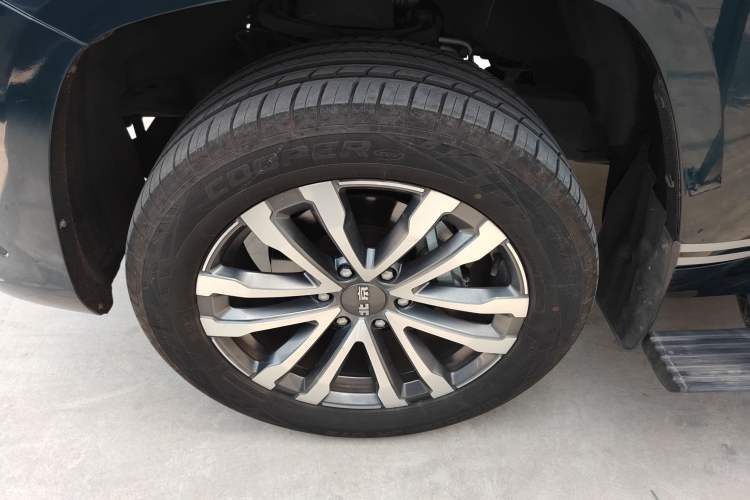 Used BAIC Off-Road BJ60 2022 2.0T Version 11 Five Seats Left Front Wheel Hub