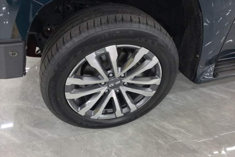 Used BAIC Off-Road BJ60 2022 2.0T Weekend Edition Five-Seater Left Front Wheel Hub
