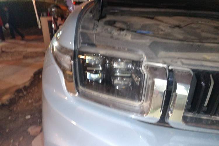 Used BAIC Off-Road BJ60 2022 2.0T May Day Edition Seven Seats Right Front Headlight