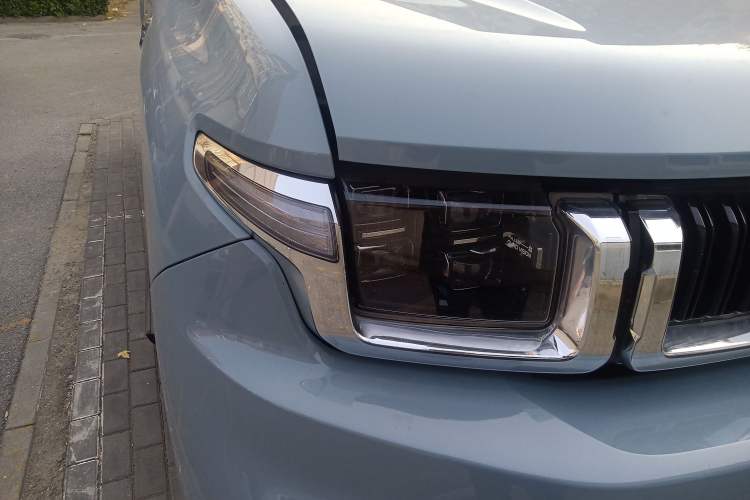 Used BAIC Off-Road BJ60 2022 2.0T Version 11 Five Seats Right Front Headlight