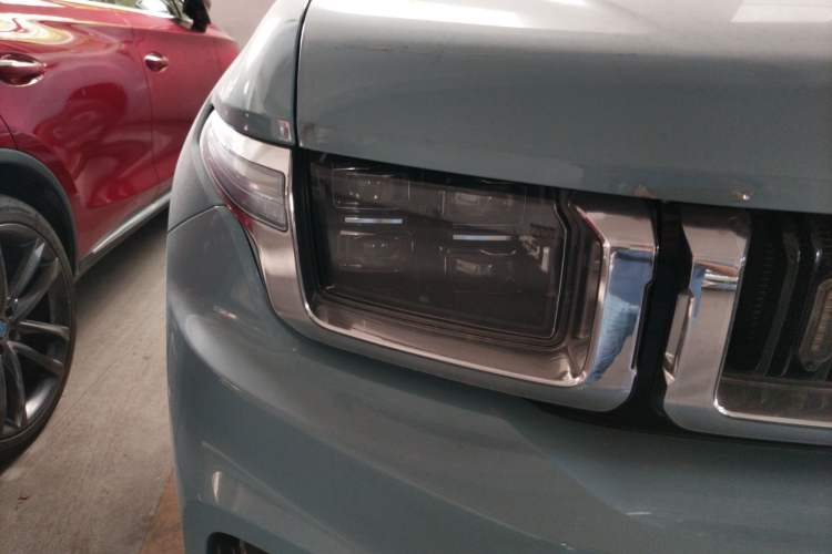 Used BAIC Off-Road BJ60 2022 2.0T May Day Edition Five Seats Right Front Headlight