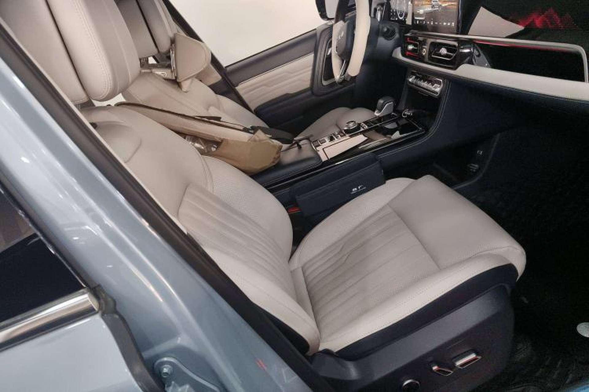 Used BAIC Off-Road BJ60 2022 2.0T Version 11 Five Seats Right Front Seat