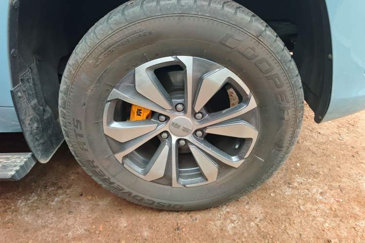 Used BAIC Off-Road BJ60 2022 2.0T Version 11 Five Seats Right Front Wheel Hub