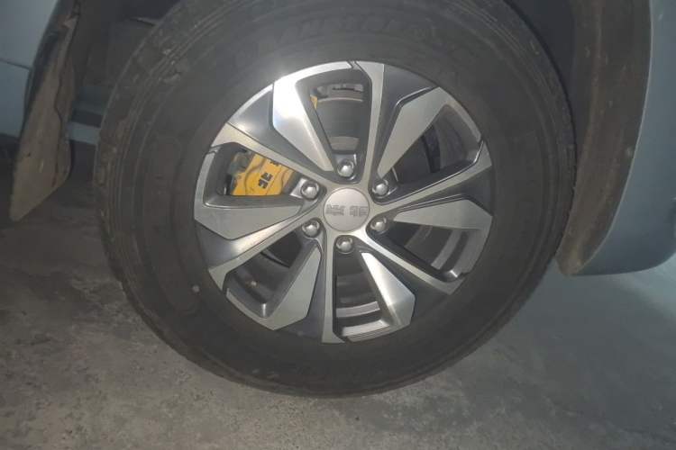 Used BAIC Off-Road BJ60 2022 2.0T Version 11 Five Seats Right Front Wheel Hub