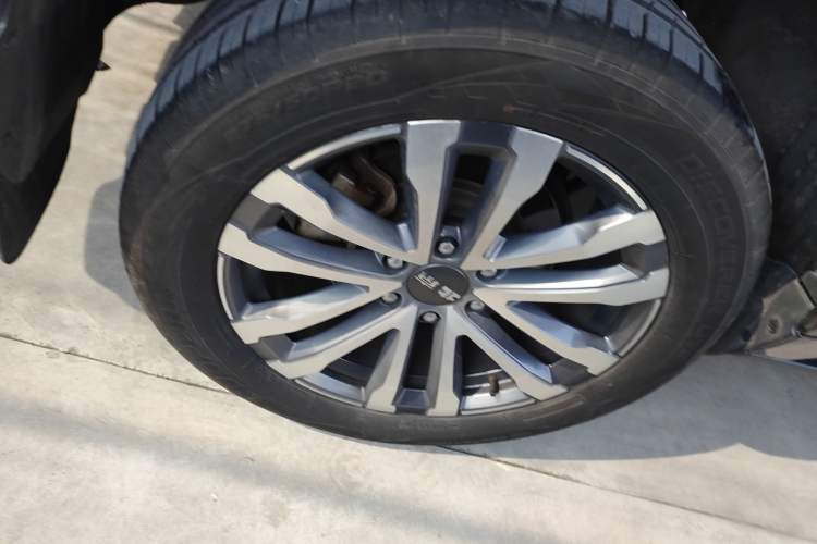 Used BAIC Off-Road BJ60 2022 2.0T Version 11 Five Seats Right Rear Wheel Hub